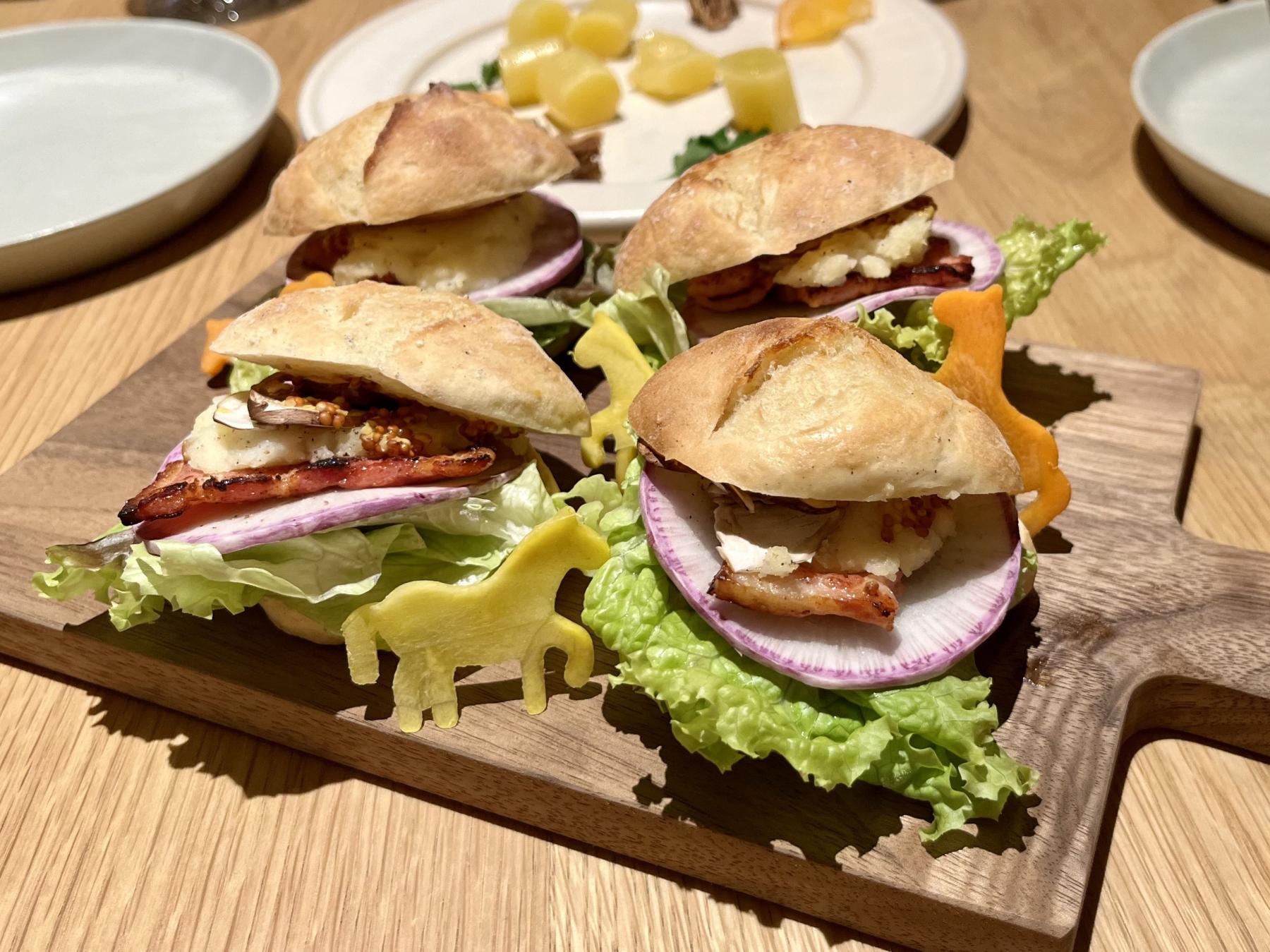【TCC CAFE】「季節のBafun Yasaiを味わう会」3月は春野菜のハンバーガー♪