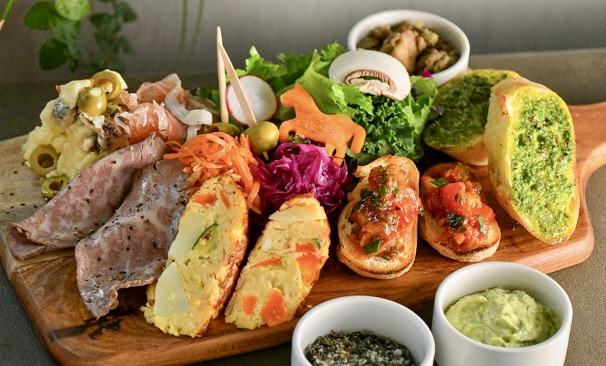 【定期】季節の BafunYasai を味わう会 (クラフトビール “GATE” と野菜デリのペアリング)